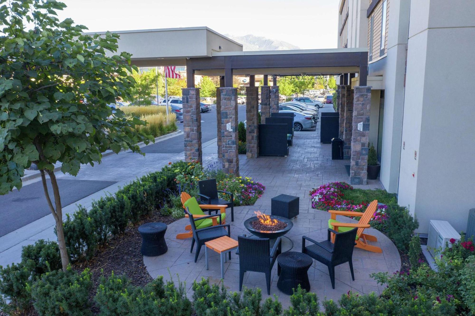 Home2 Suites By Hilton Salt Lake City / Саут-Джордан Экстерьер фото